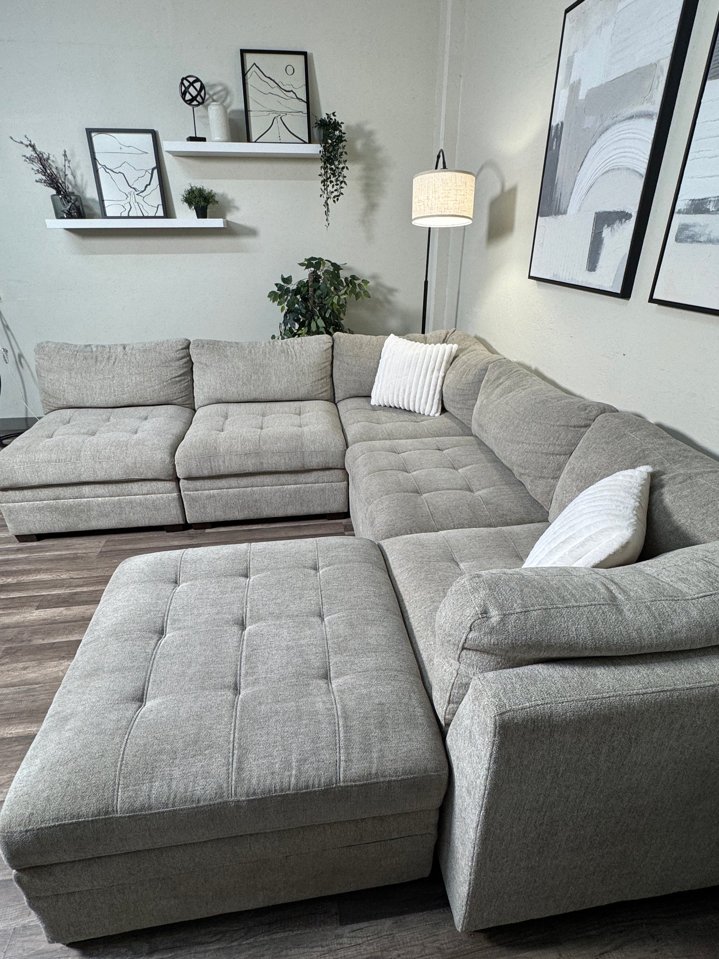 Thomasville 6 Piece Modular Sectional