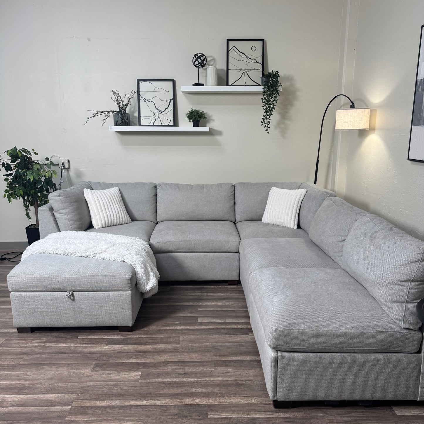 Thomasville 6 Piece Modular Cloud Couch - Light Gray