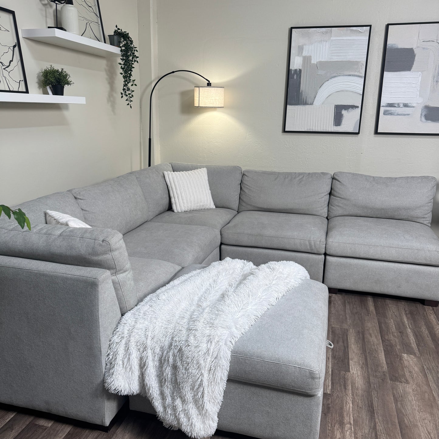Thomasville 6 Piece Modular Cloud Couch - Light Gray