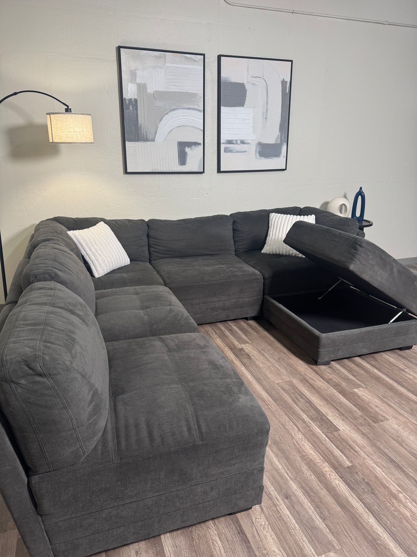 Thomasville Modular Sectional
