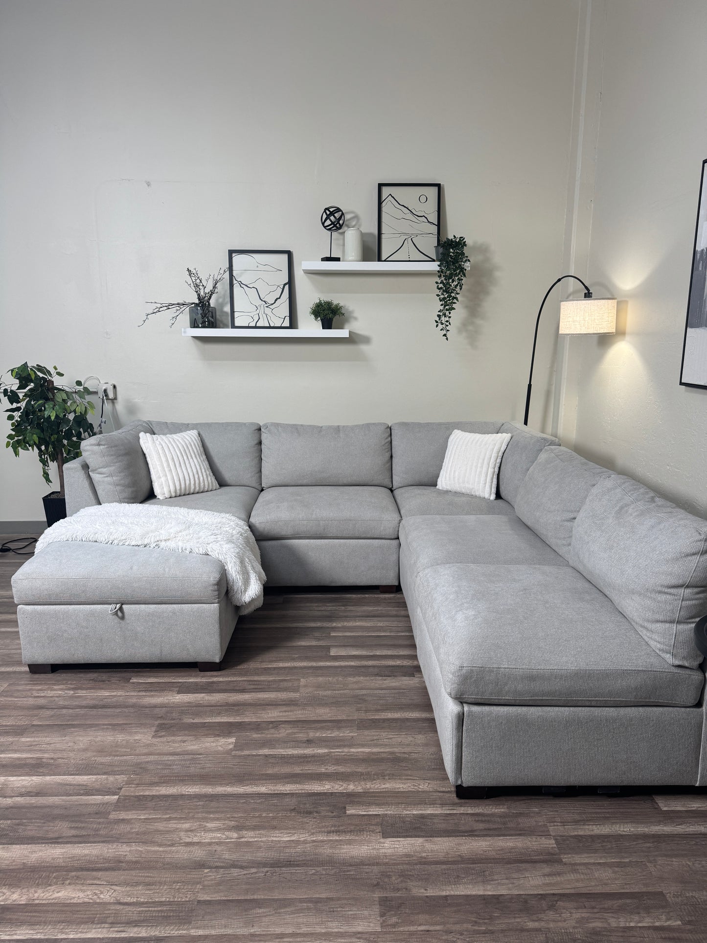 Thomasville 6 Piece Modular Cloud Couch - Light Gray