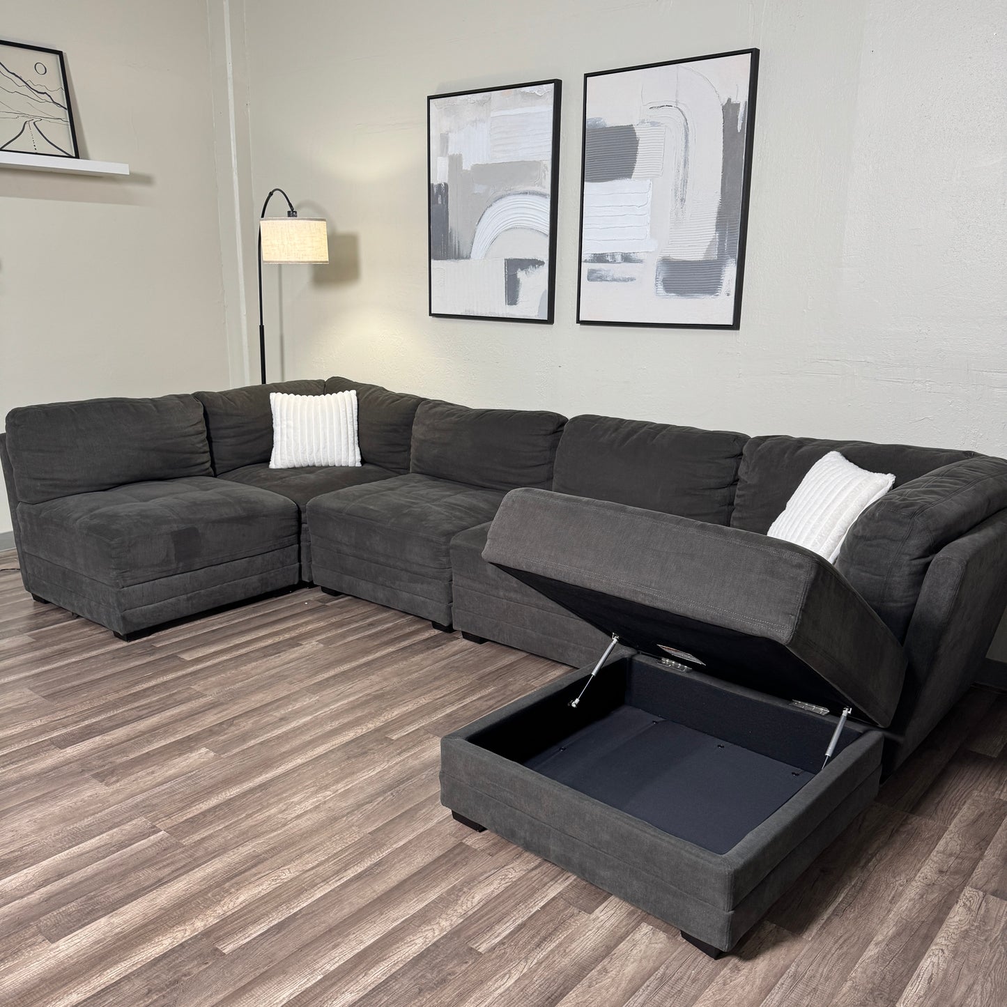 Thomasville Modular Sectional