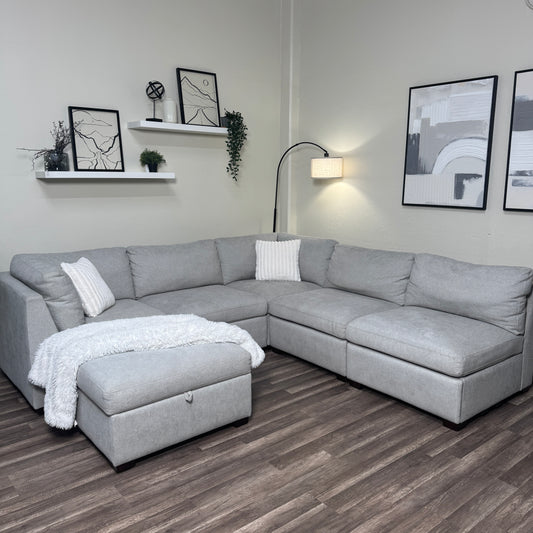 Thomasville 6 Piece Modular Cloud Couch - Light Gray