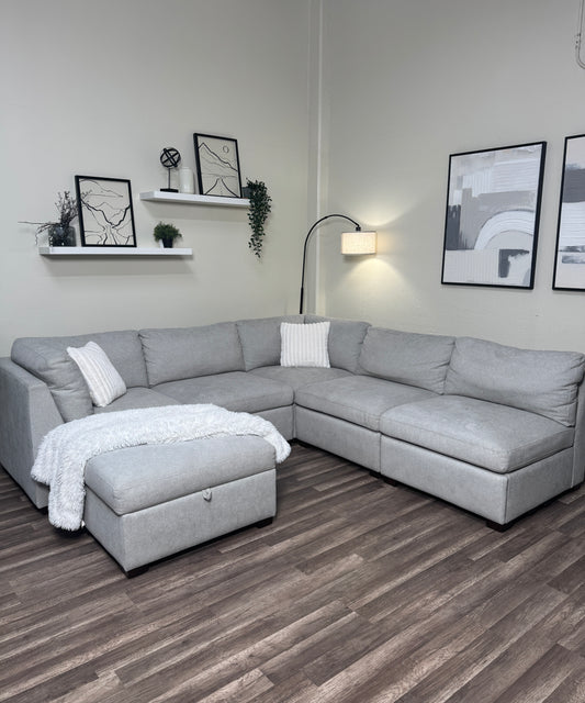 Thomasville 6 Piece Modular Cloud Couch - Light Gray